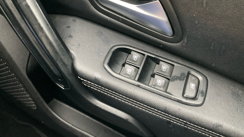 Dacia Duster 1.3 TCe 130 Prestige 5dr Petrol Estate